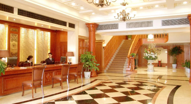 Zhanqiao Prince Hotel, Забронировать Отель Бизнес-отели Шаньдун, 4* 5*