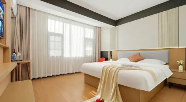 Двухместный люкс Deluxe Caihua Hotel (Hejing Plaza)