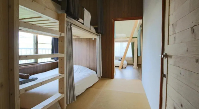 HALELUYA Guest House, Boek Pension Hotels in Tokai met parkeren, Parkeren