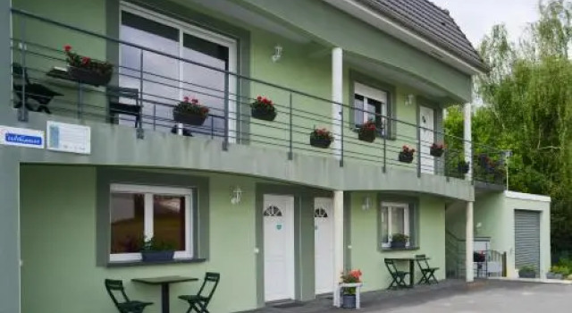 Gîte des Mesanges, Забронировать Отель Эб Ardennes