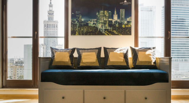 Apartament Grzybowska by City Quality, Забронировать Апартаменты/квартира Отели Варшавы с парковкой, рядом с Конференц-центр Рондо Один, Парковка