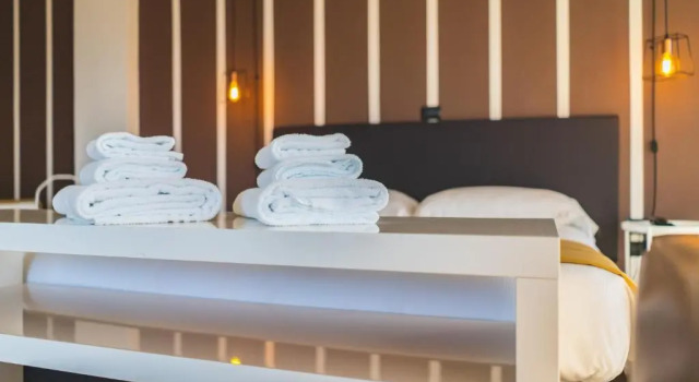 Полулюкс Hotel Continental