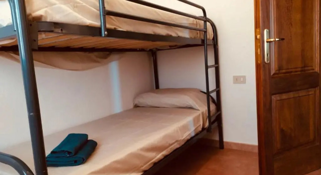 Sardegna - Villa Mirto & Flowers, Забронировать Отель Отели Ольбия с бассейном, рядом с Пляж Ло-Сквало, Бассейн