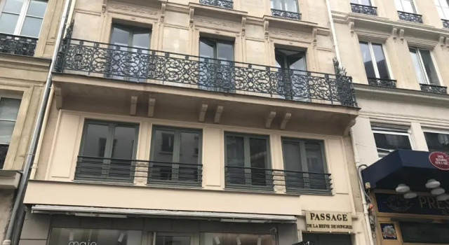 Superb Tiny House in Heart of Paris 1st!, Забронировать Апартаменты/квартира Париж Иль-де-Франс, рядом с Лувр — Риволи