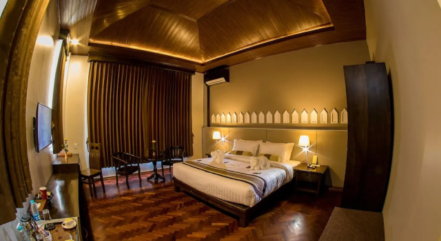 Двухместный номер Deluxe с балконом Lustre Bagan Resort