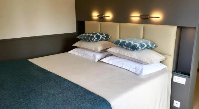 Полулюкс Hotel Spa Genovese