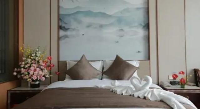 Lijing Jianguo Hotel, Varaa Hotelli Tonghua Jilin