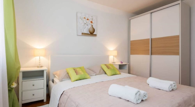 Apartment Dragica 1, Prenota Appartamento Splitska 