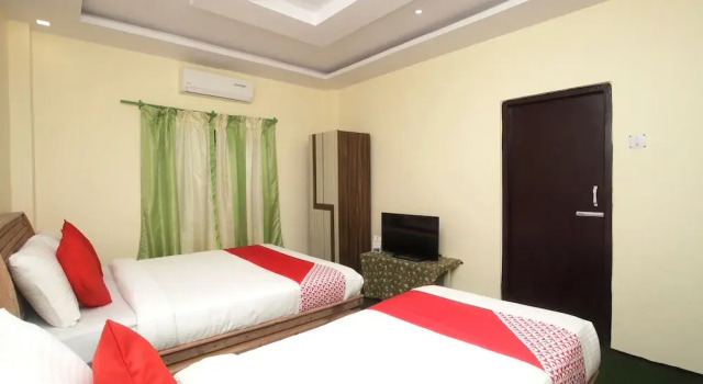 Oyo 643 Samarth Bardiya Adventure Resort