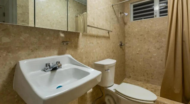 Апартаменты Deluxe с 3 комнатами The Tryst Beachfront Hotel