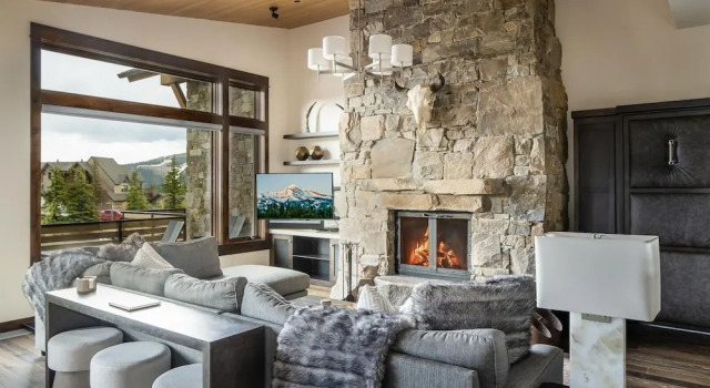 4b Lodgeside 3 Bedroom Townhouse by Moonlight Basin Lodging, Buchen Sie Ferienhaus Big Sky Montana
