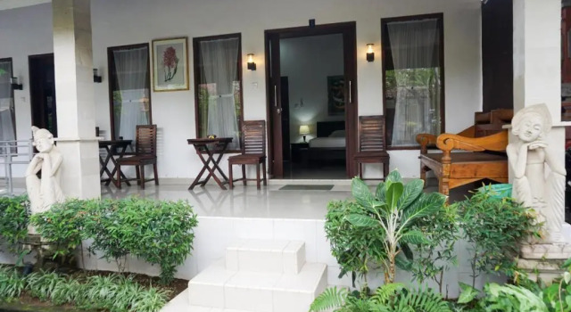 Ary Guest House, Varaa Matkakoti Edulliset hotellit kohteessa Badung