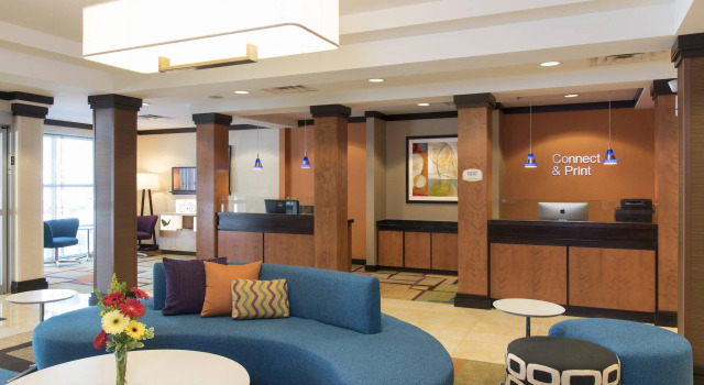Fairfield Inn & Suites Omaha Downtown, Rezerwuj Hotel Hotele w Omaha z parkingiem, Parking