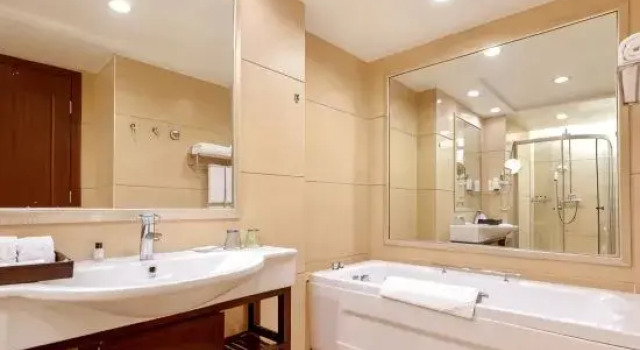 Четырёхместный люкс Royal Gaoming Country Garden Phoenix Hotel