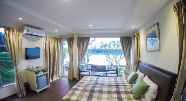 Chandra Varin Pano View, Varaa Hotelli Hotellit North-Eastern Thailand pysäköinnillä, Pysäköinti