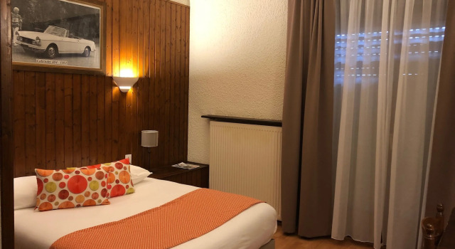 Les Tilleuls, Book Hotel Hoteller i Doubs med morgenmad, Morgenmad