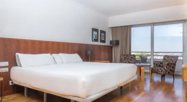 Номер Premium B&B HOTEL Sado Setúbal