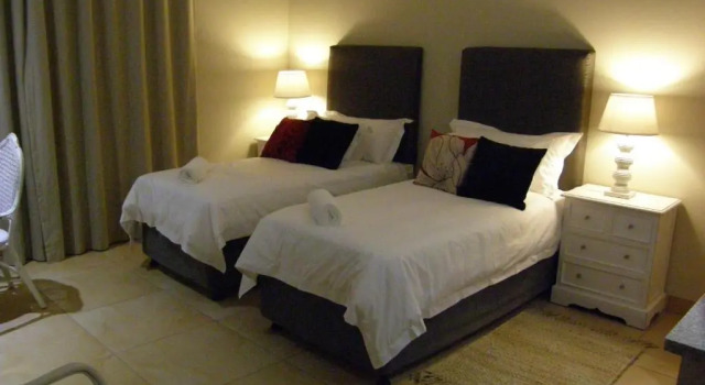 Двухместный номер Standard с балконом и с видом на море Zimbali View Eco Guesthouse