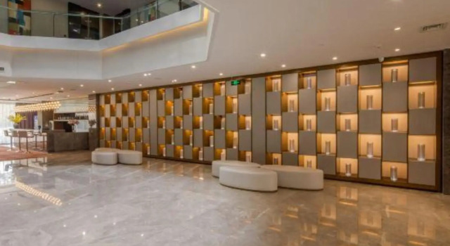 Xinhua Hotel (Chongqing Jiangbei Airport)