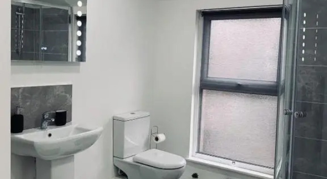 Stylish, Spacious & Luxurious Home - Parking, Prenota Hotel Liverpool Merseyside