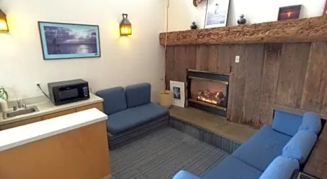 Апартаменты Surfcrest Resort