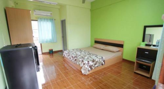 Wanchai Mansion, Varaa Hotelli Hotellit North-Eastern Thailand pysäköinnillä, Pysäköinti