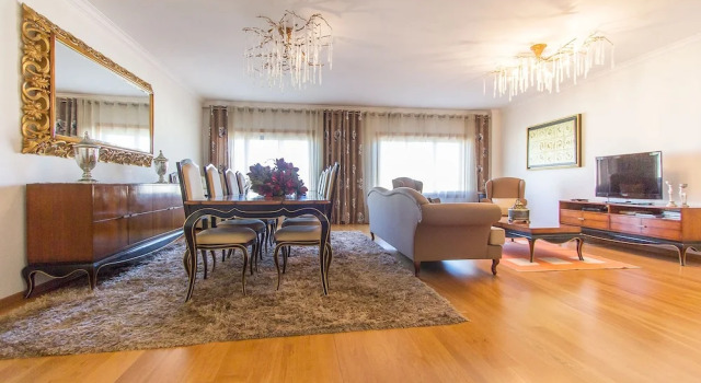 Expo Luxurious by Homing