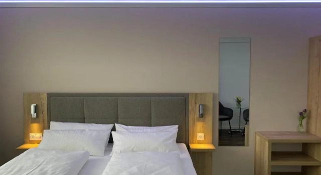 Hotel B4