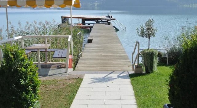 Одноместный номер Standard с балконом и с видом на озеро Haus am See