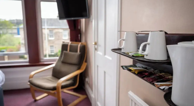 Номер Standard Edinburgh Whisky House Hotel