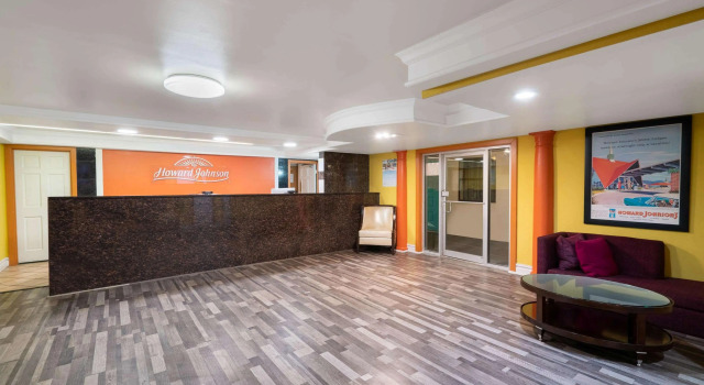 Econo Lodge College Park