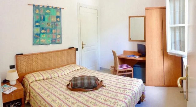 Hotel Villa Fiorisella, Забронировать Отель Отели Массы 3 звезды, 3*