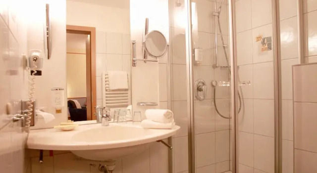 Двухместный номер Standard с балконом и с видом на горы Hotel Am Hirschhorn - Wellness - Spa - and more
