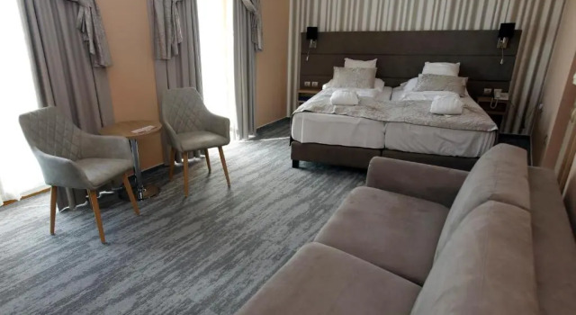 Laroba Wellness Hotel, Book Hotel Hoteller i Alsoors med morgenmad, Morgenmad