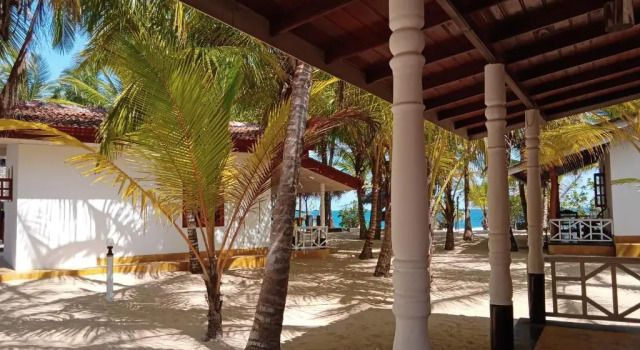 Бунгало с видом на море IBIS Guesthouse