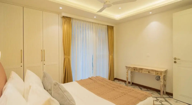 ELIVAAS Solace Teal 5 BHK Villa, Prenota Villa Calangute 