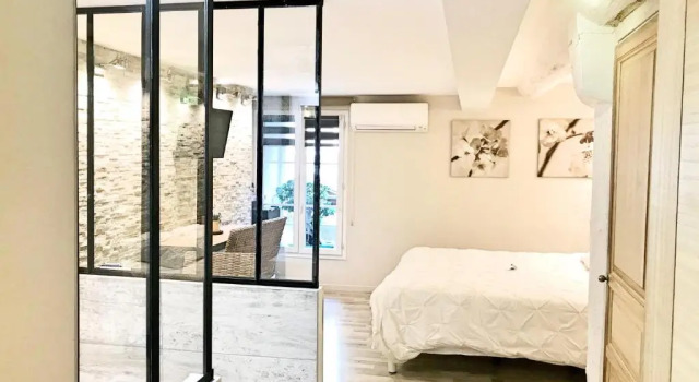 Номер Deluxe MarseilleCity