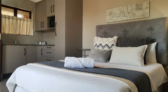 Студия Citrus Lane Guesthouse
