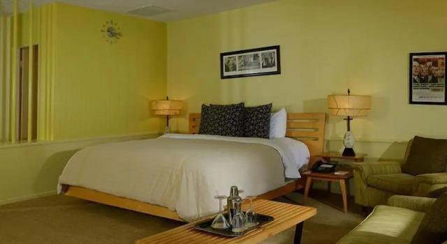 Номер Standard Orbit In - 21 and Over - A Town & Desert Boutique Hotel