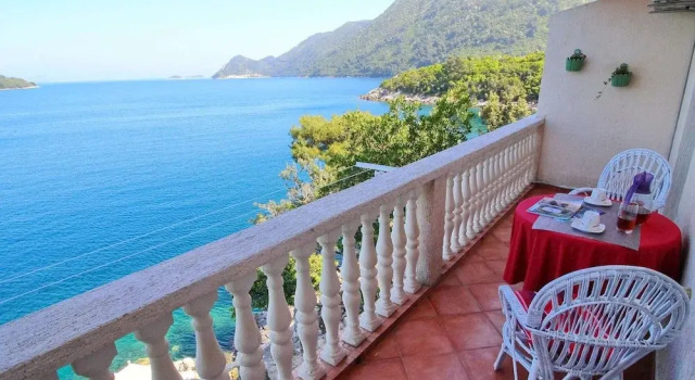 Апартаменты Apartments Filipovic - One-bedroom Apartment With Balcony and Sea View