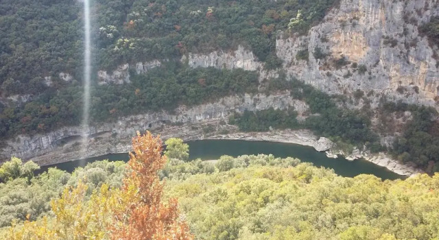 Chambre en Ardèche du Sud, Buchen Sie Hotel Saint-Remèze Ardèche