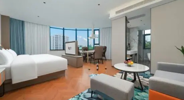 Люкс Executive ECHIC Hotel (Guangzhou ChanglongNancun)
