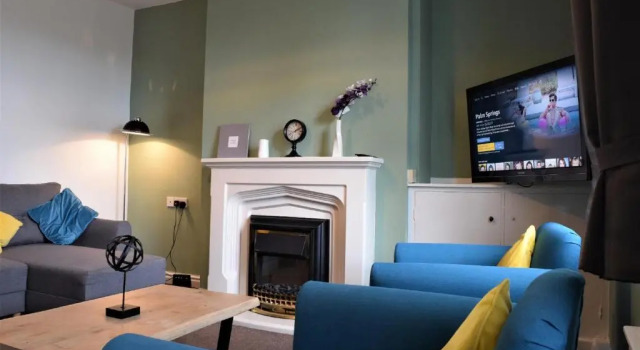 Коттедж * Glossop Retreat * 3 Dbl Bed House*