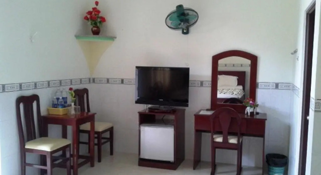 Семейное бунгало Ha Nga Bungalow
