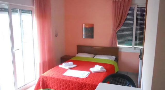 Двухместная студия с балконом и с видом на горы Paschalitsa Rooms