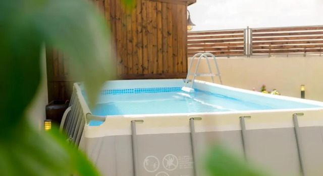 Rom HaTayelet, Prenota Hotel Arad Negev