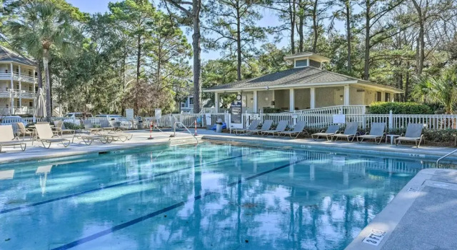 2 Pools + Hot Tub: Hilton Head Island Condo!