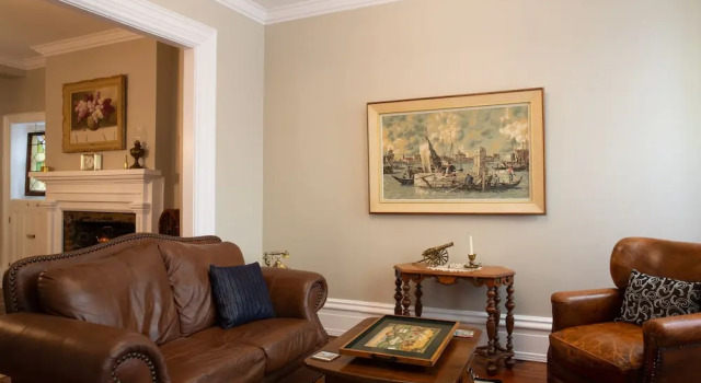 Sir Isaac Brock B&B Luxury Suites