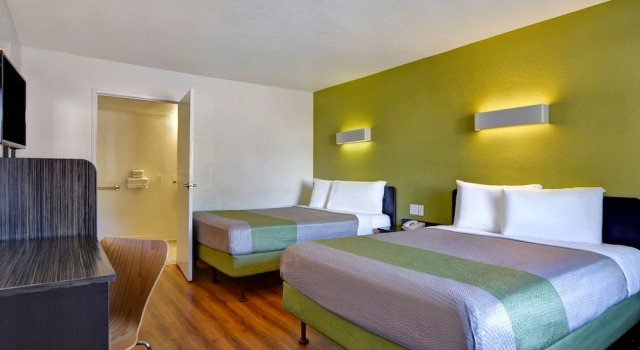 Люкс Standard Motel 6-Destin, FL