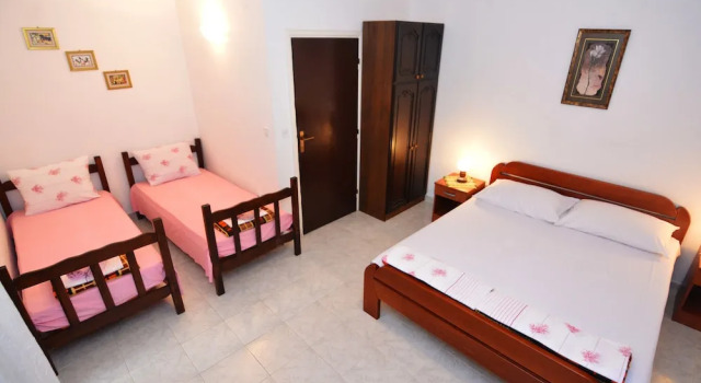 Апартаменты Apartments & Rooms Vanja